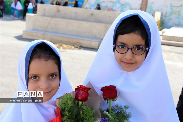 برگزاری جشن روز شکوفه ها در آباده