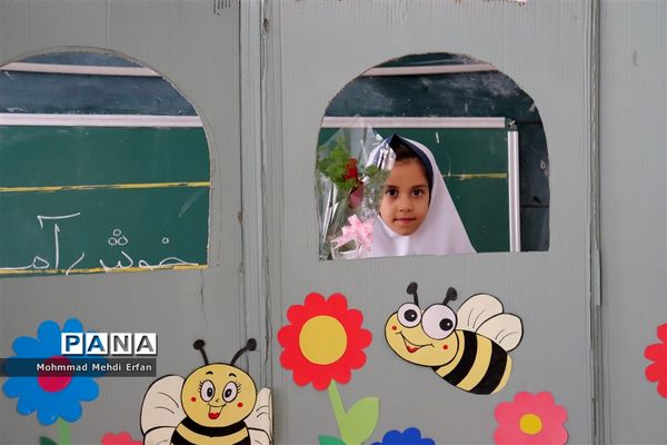 برگزاری جشن روز شکوفه ها در آباده