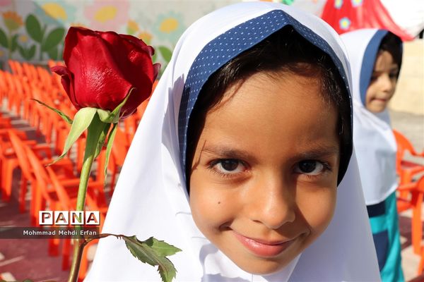 برگزاری جشن روز شکوفه ها در آباده