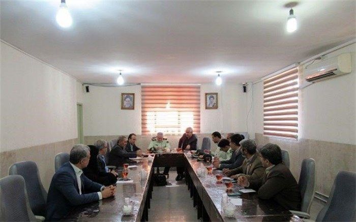 دیدار مدیرآموزش و پرورش ورامین بافرماندهی نیروی انتظامی ویژه  شرق استان تهران