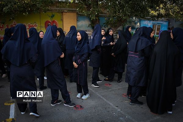 زنگ آغاز سال تحصیلی ۹۸ با حضور رئیس جمهوری