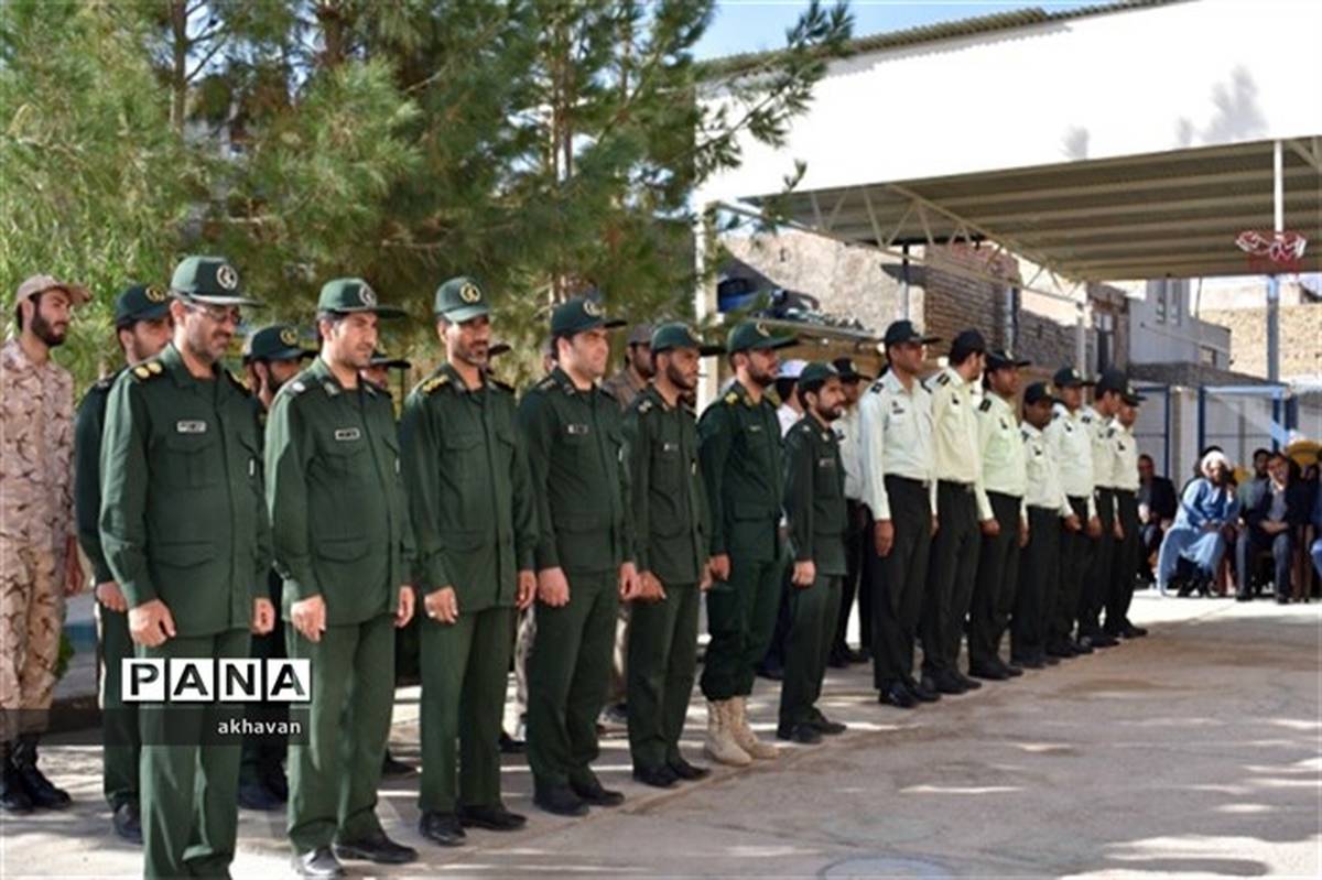 صبحگاه مشترک نیروهای نظامی و انتظامی بهاباد برگزار شد