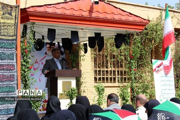 مراسم آغاز سال تحصیلی جدید دردبیرستان نمونه دولتی فاطمیه (س) اسلامشهر