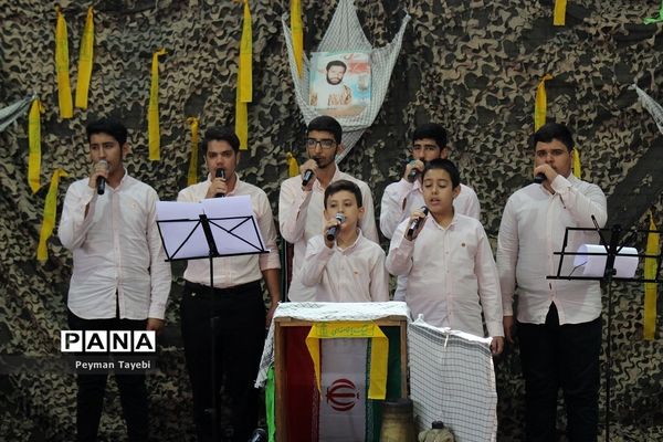آیین نمادین زنگ مهر و مقاومت در دبیرستان محمد رسول الله سمنان-2