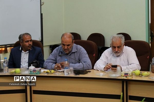 نشست خبری مدیرکل آموزش و پرورش استان سمنان به مناسبت آغاز سال تحصیلی99-98