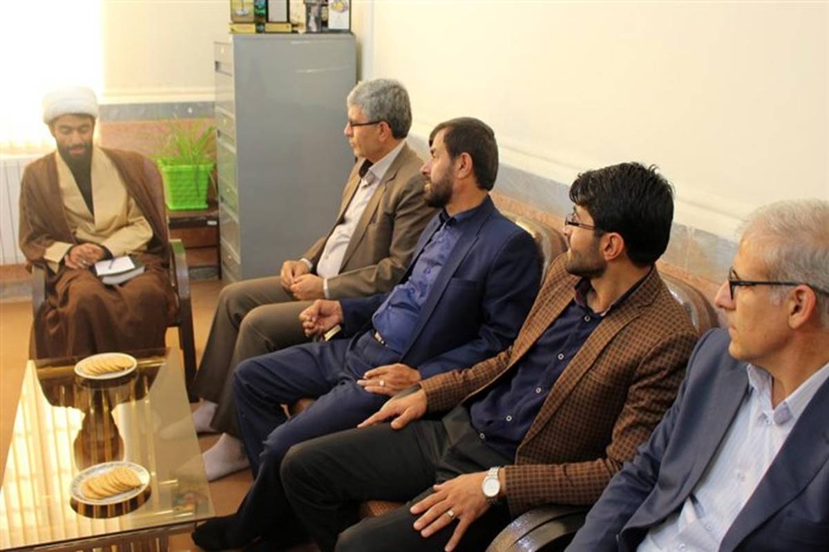 دیدار مدیر سازمان دانش آموزی کهگیلویه و بویراحمد با رئیس اتحادیه انجمن های اسلامی دانش آموزان