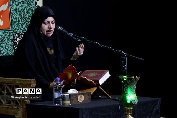 مراسم عزاداری «جلوه حسین(ع)» با حضور اهالی رسانه و فرهنگ در فرهنگ‌سرای رسانه