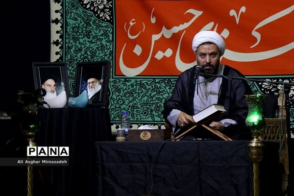 مراسم عزاداری «جلوه حسین(ع)» با حضور اهالی رسانه و فرهنگ در فرهنگ‌سرای رسانه