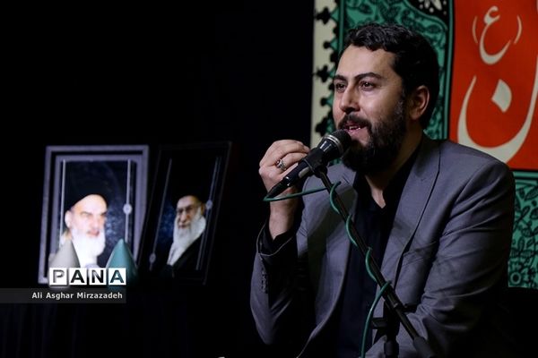 مراسم عزاداری «جلوه حسین(ع)» با حضور اهالی رسانه و فرهنگ در فرهنگ‌سرای رسانه