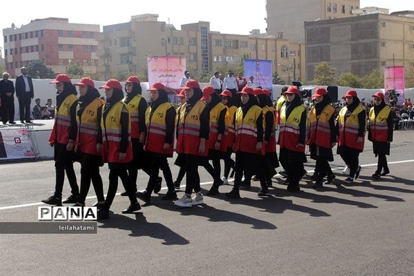 مانور و عملیات امداد و نجات با بالگرد در تبریز