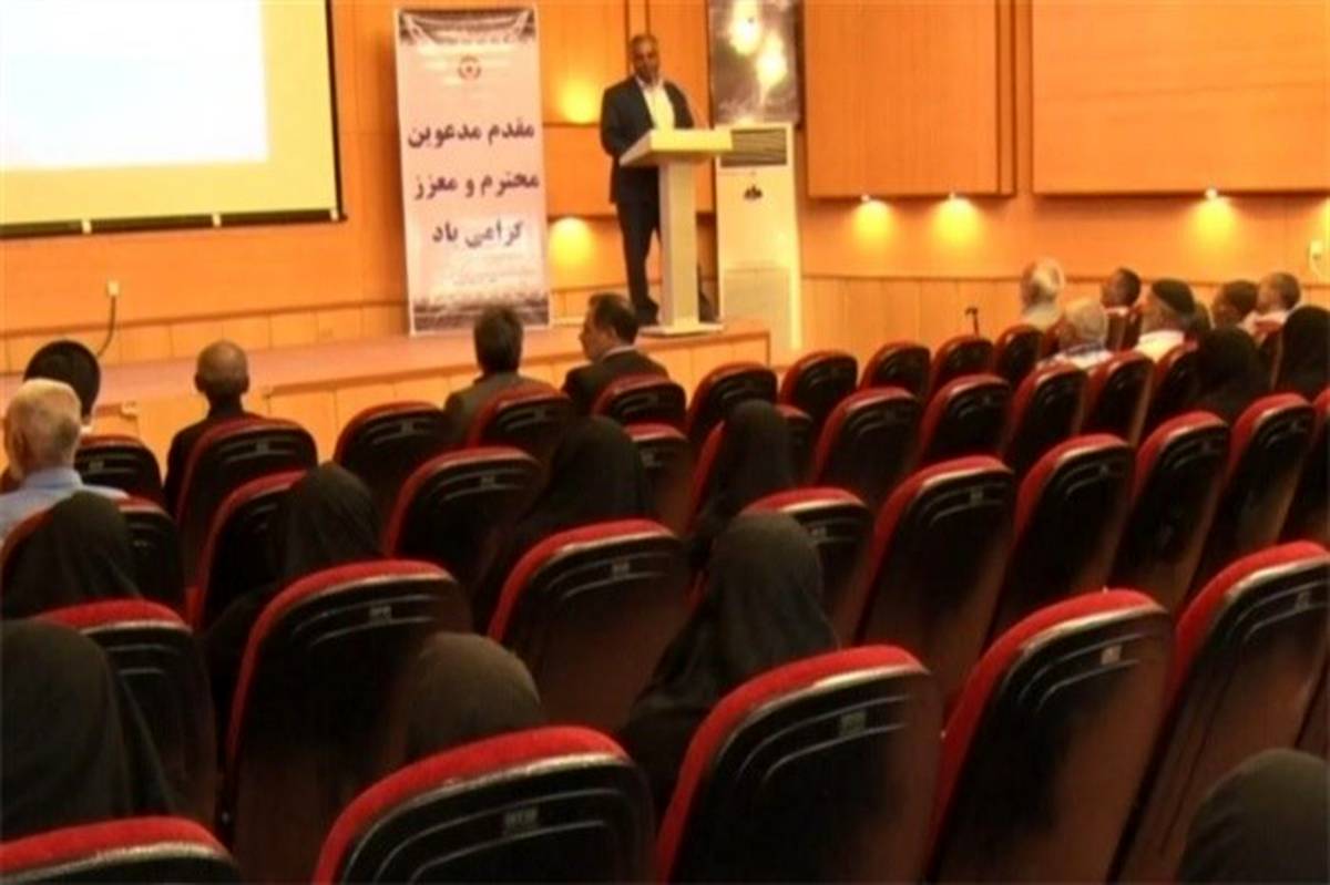 سالمندان تجربیات خود را به نسل امروز منتقل کنند