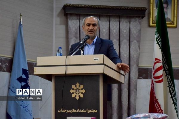 آیین اعزام کاروان تجهیزات ورزشى و بهداشتی آذربایجان شرقی