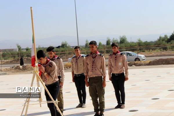 برنامه کارگروه کودک، نوجوان و جوان بزرگداشت هفته دفاع مقدس در پارک موزه جنگ سمنان
