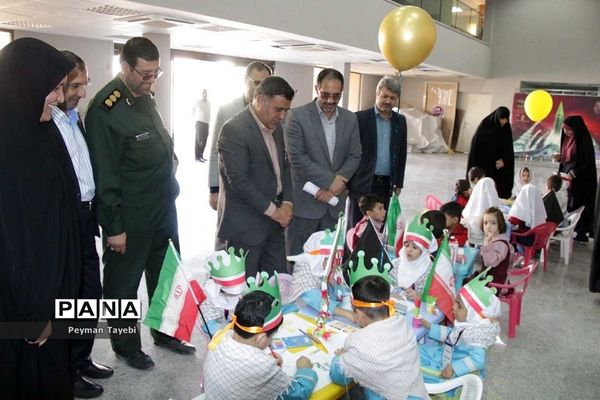برنامه کارگروه کودک، نوجوان و جوان بزرگداشت هفته دفاع مقدس در پارک موزه جنگ سمنان