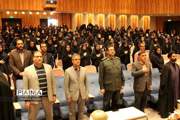 برنامه کارگروه کودک، نوجوان و جوان بزرگداشت هفته دفاع مقدس در پارک موزه جنگ سمنان