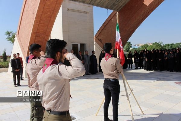 برنامه کارگروه کودک، نوجوان و جوان بزرگداشت هفته دفاع مقدس در پارک موزه جنگ سمنان