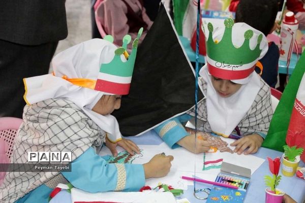 برنامه کارگروه کودک، نوجوان و جوان بزرگداشت هفته دفاع مقدس در پارک موزه جنگ سمنان