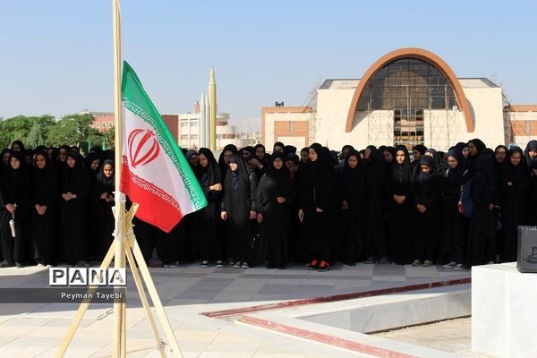 برنامه کارگروه کودک، نوجوان و جوان بزرگداشت هفته دفاع مقدس در پارک موزه جنگ سمنان