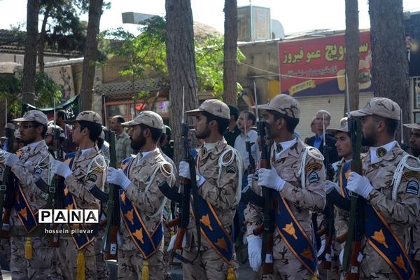 مراسم تشییع پیکر پاک و مطهر پاسدارجانباز شهید سردار ابراهیم غلامی دربیرجند