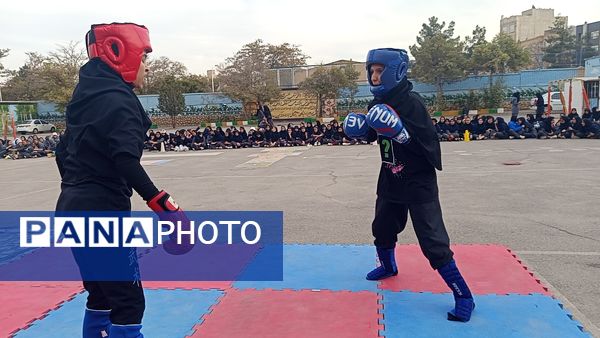 المپیاد ورزشی درون مدرسه ای در دبیرستان صدیقه 1 مشهد