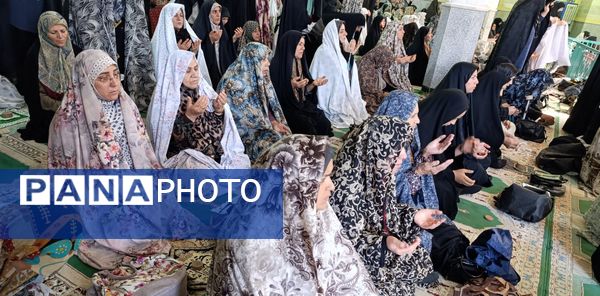 حضور نوجوانان علم و دانش مدرسه حضرت زینب(س) در نماز جمعه شهرستان اسدآباد 