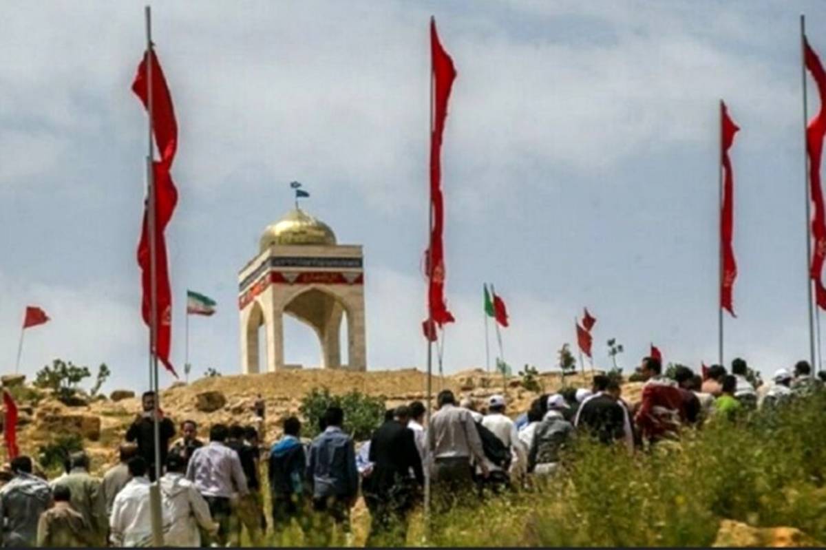 بازدید از یادمان شهدا و موزههای دفاع مقدس