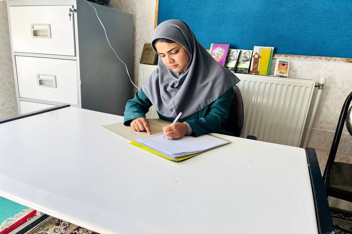 داشتن برنامه مطالعاتی و پیش رفتن با آزمون‌های جامع راز موفقیت من است 