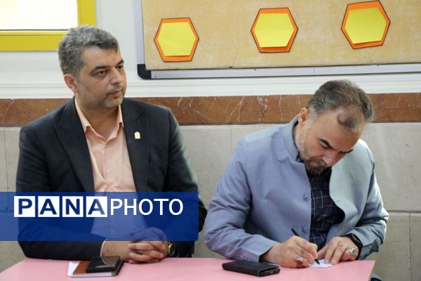 روز پایانی داوری مسابقات کشوری قرآن ،عترت و نماز در مدرسه شهید غیوری ناحیه یک شهرری