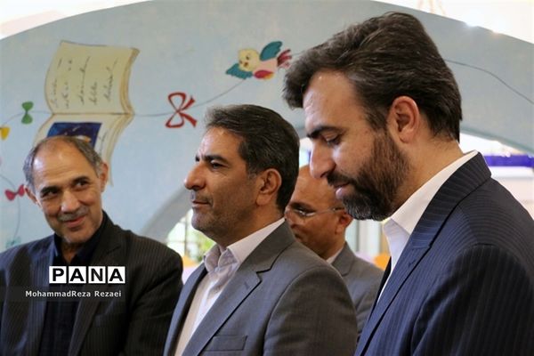 تفاهم‌نامه آموزش و پرورش استان تهران و کتابخانه‌های عمومی استان تهران