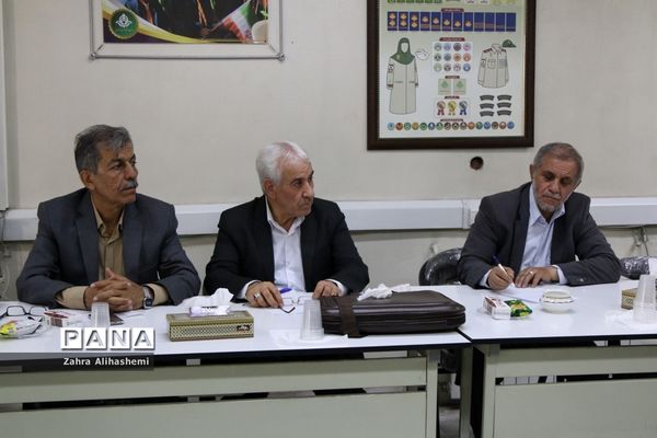 جلسه توجیهی ناظران سرویس مدارس سازمان دانش‌آموزی شهر تهران