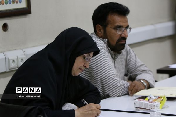 جلسه توجیهی ناظران سرویس مدارس سازمان دانش‌آموزی شهر تهران