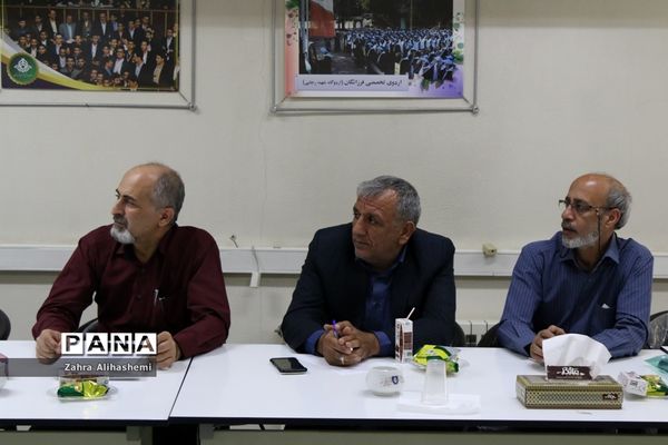 جلسه توجیهی ناظران سرویس مدارس سازمان دانش‌آموزی شهر تهران