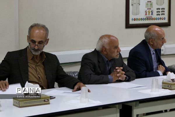 جلسه توجیهی ناظران سرویس مدارس سازمان دانش‌آموزی شهر تهران