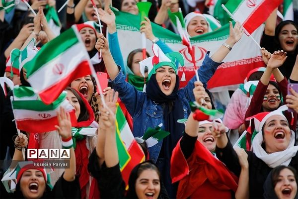 دیدار تیم‌های ملی فوتبال ایران و کامبوج