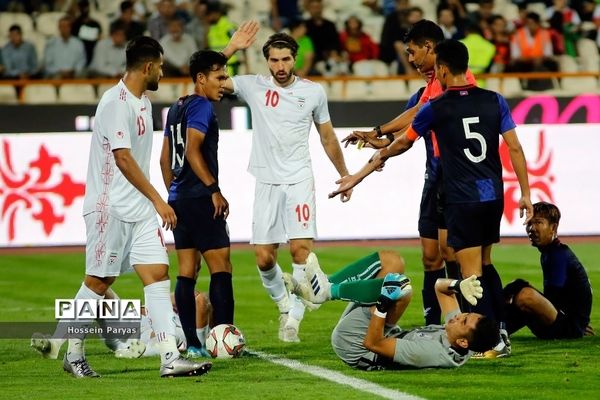 دیدار تیم‌های ملی فوتبال ایران و کامبوج