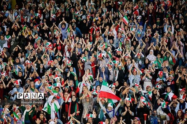 دیدار تیم‌های ملی فوتبال ایران و کامبوج