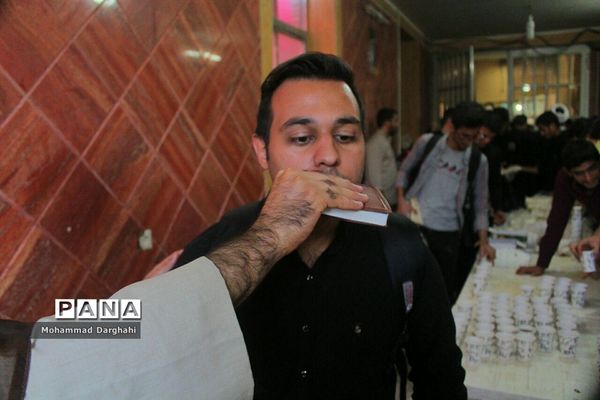 اعزام کاروان پیاده‌روی اربعین دانشجویی استان قم
