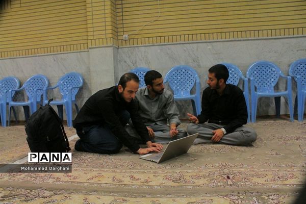 اعزام کاروان پیاده‌روی اربعین دانشجویی استان قم