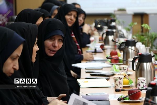 نشست مدیران سازمان دانش‌آموزی مناطق 19گانه شهر تهران و اداره استثنایی