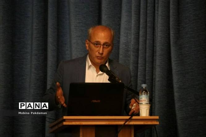 کنگره سراسری رویکرد پزشکی ورزشی در آسیب و سمینار تازه‌های علوم ورزشی