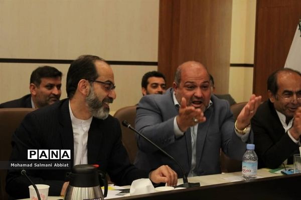 نشست شورای آموزش و پروش خوزستان  با حضور وزیرآموزش و پرورش در اهواز