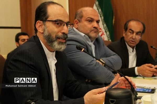 نشست شورای آموزش و پروش خوزستان  با حضور وزیرآموزش و پرورش در اهواز