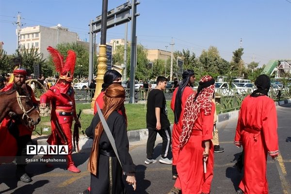 حرکت نمادین کاروان اسرای کربلای حسینی در اسلامشهر