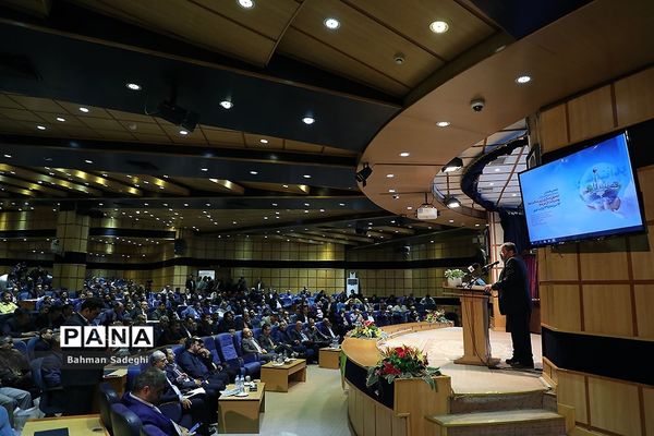 دومین همایش ملی شهرداران در حوزه پدافند غیرعامل
