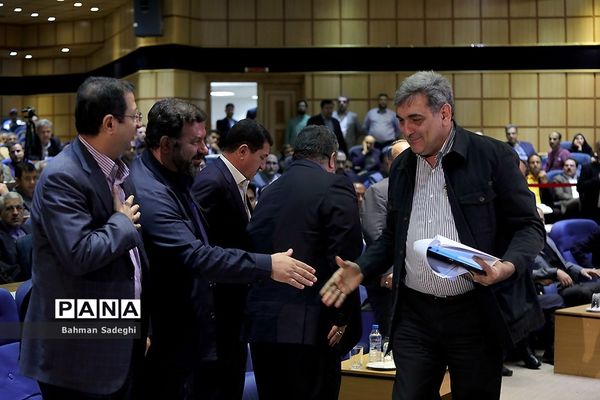 دومین همایش ملی شهرداران در حوزه پدافند غیرعامل
