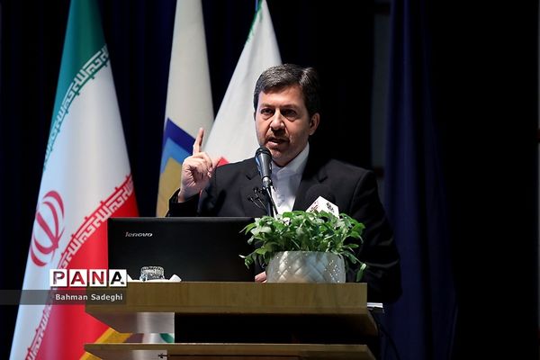 دومین همایش ملی شهرداران در حوزه پدافند غیرعامل