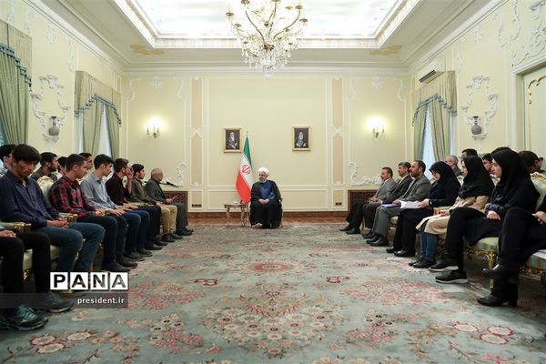 مراسم تجلیل از دانش‌آموزان مدال‌آور المپیادهای علمی جهانی سال 2019
