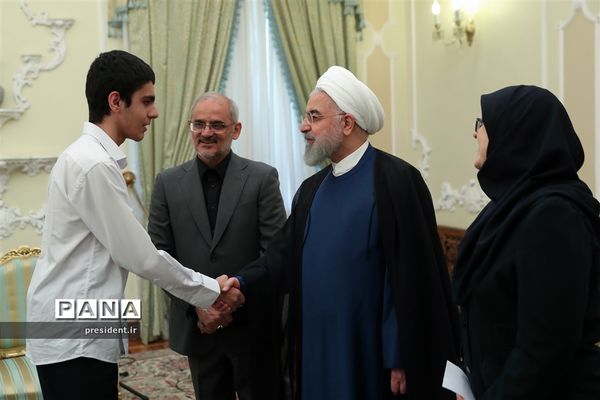 مراسم تجلیل از دانش‌آموزان مدال‌آور المپیادهای علمی جهانی سال 2019
