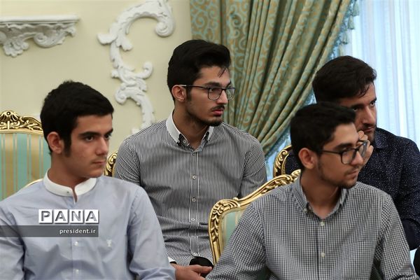مراسم تجلیل از دانش‌آموزان مدال‌آور المپیادهای علمی جهانی سال 2019