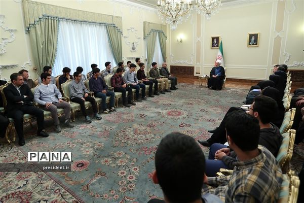 مراسم تجلیل از دانش‌آموزان مدال‌آور المپیادهای علمی جهانی سال 2019